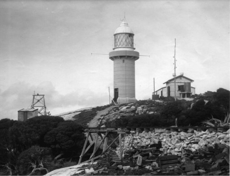 Eclipse Island Lighthouse