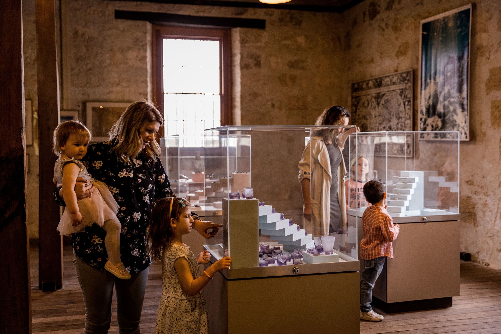 Inside the Dutch Wrecks Gallery