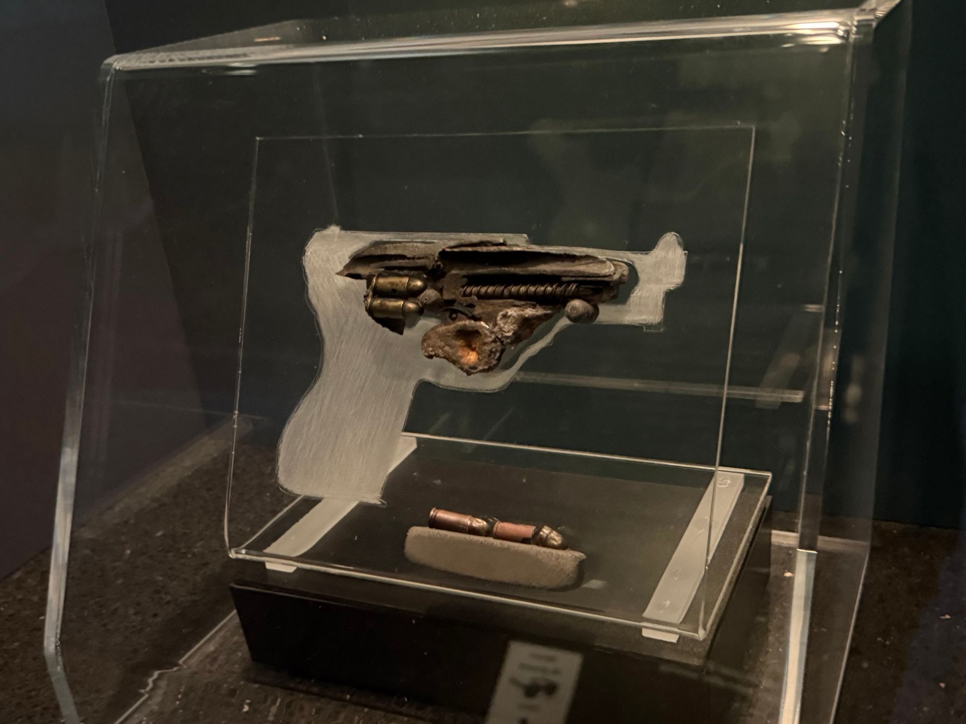 Pistol