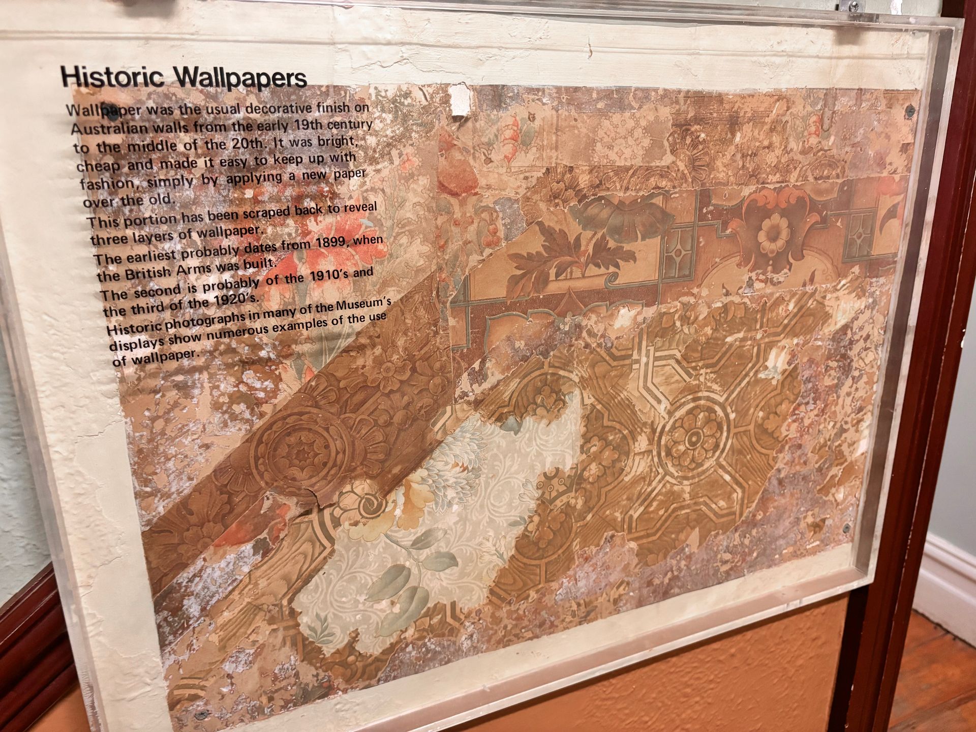 historic wallpapers