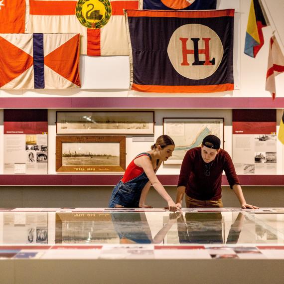 A large display table with a diorama of Fremantle Harbour is a central element of this gallery.