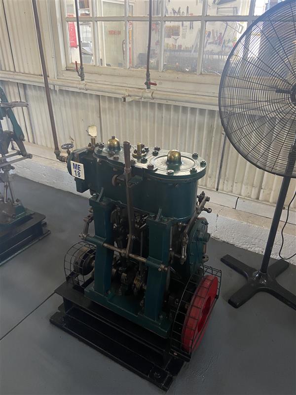Compound Reversing and Condensing Launch Engine